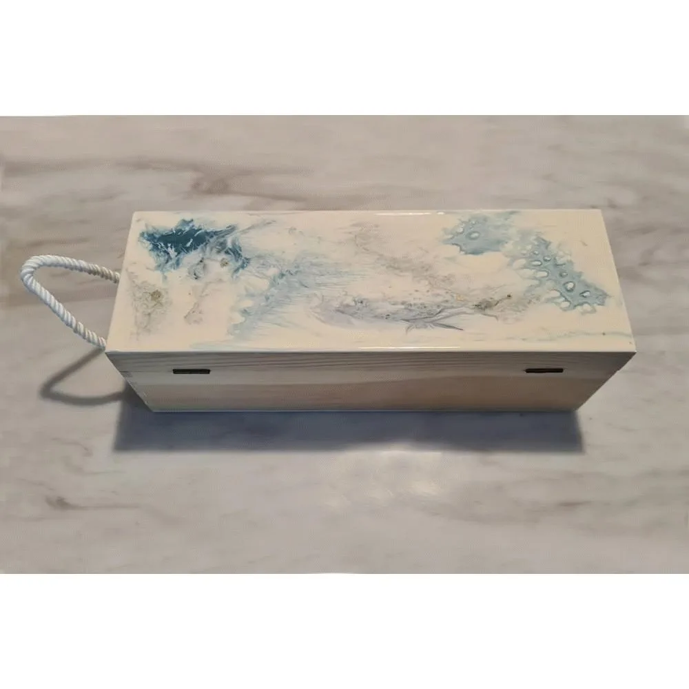 White Blue Wine Giftbox